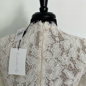 Alexis white/off white lace midi dress with toole bottom never worn